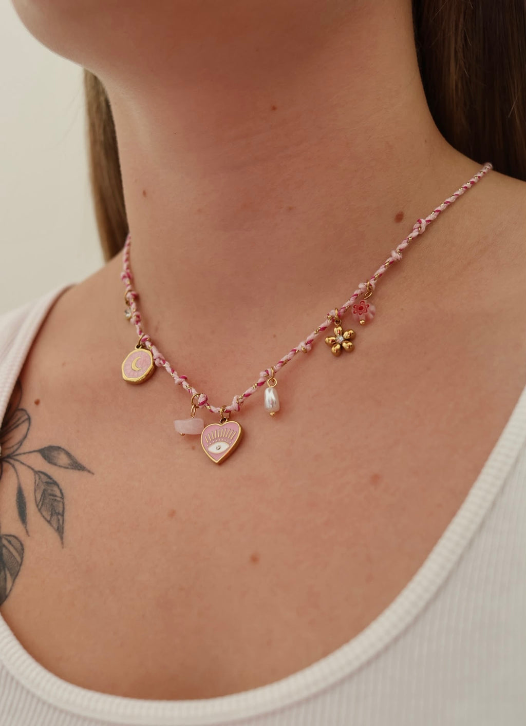 COLLIER ELYNE