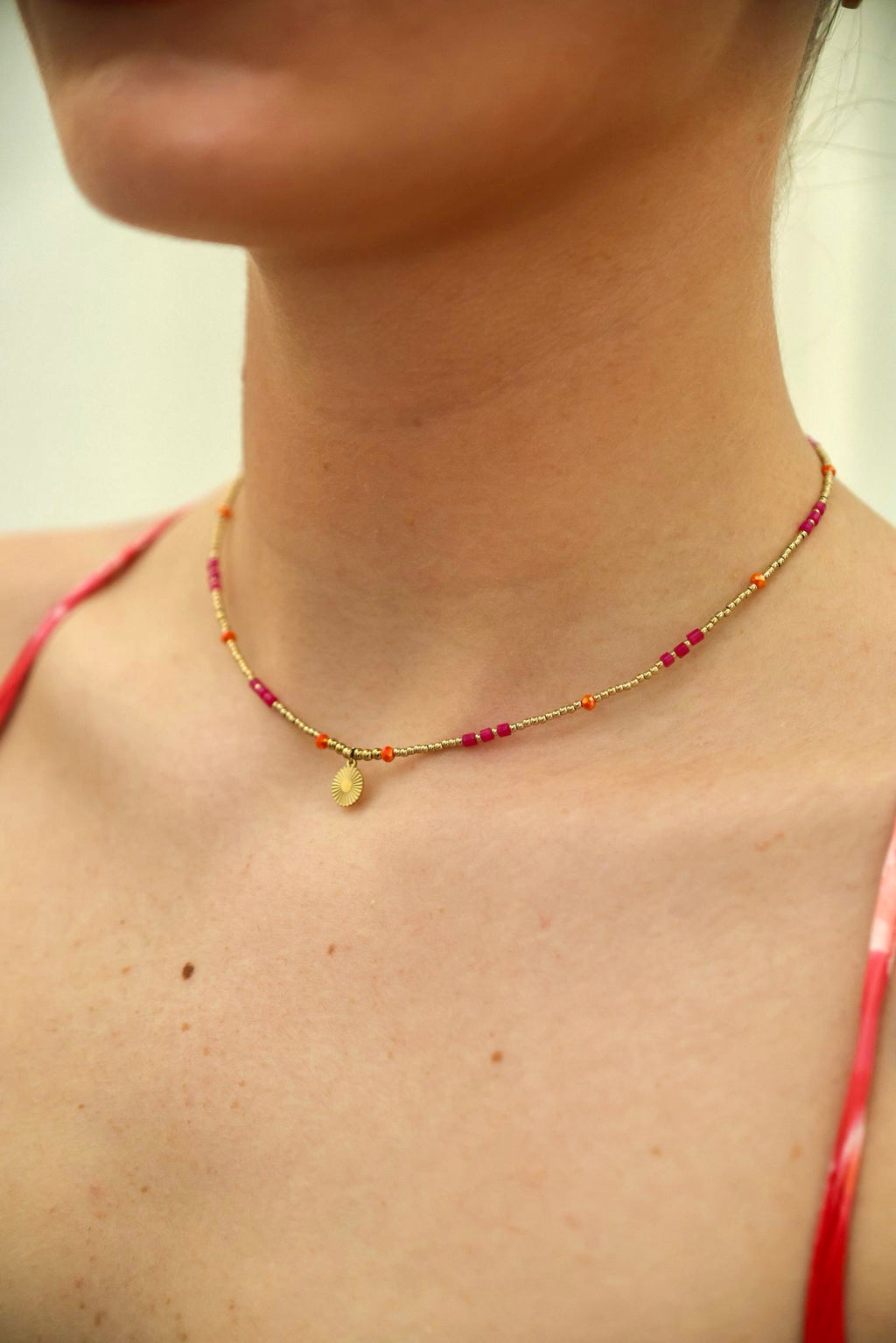 COLLIER NAYLA