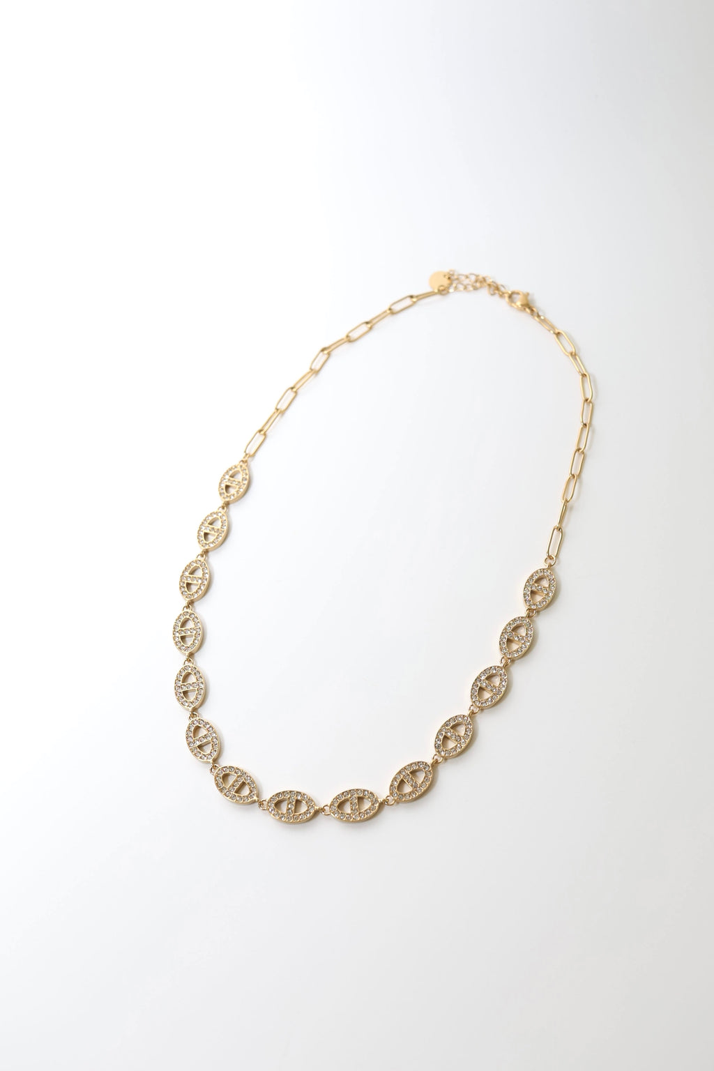 COLLIER LEYNA