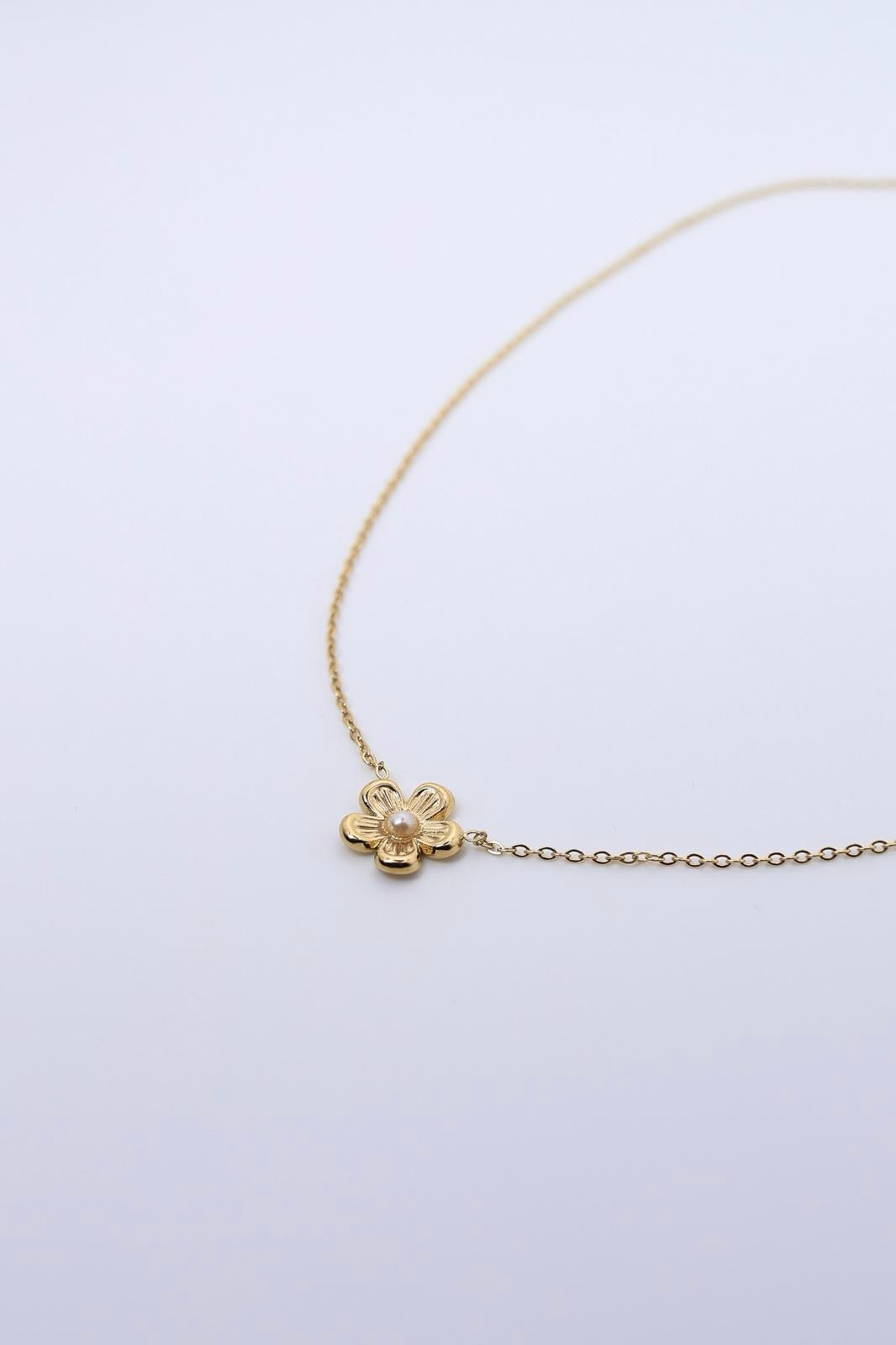 COLLIER ELYA