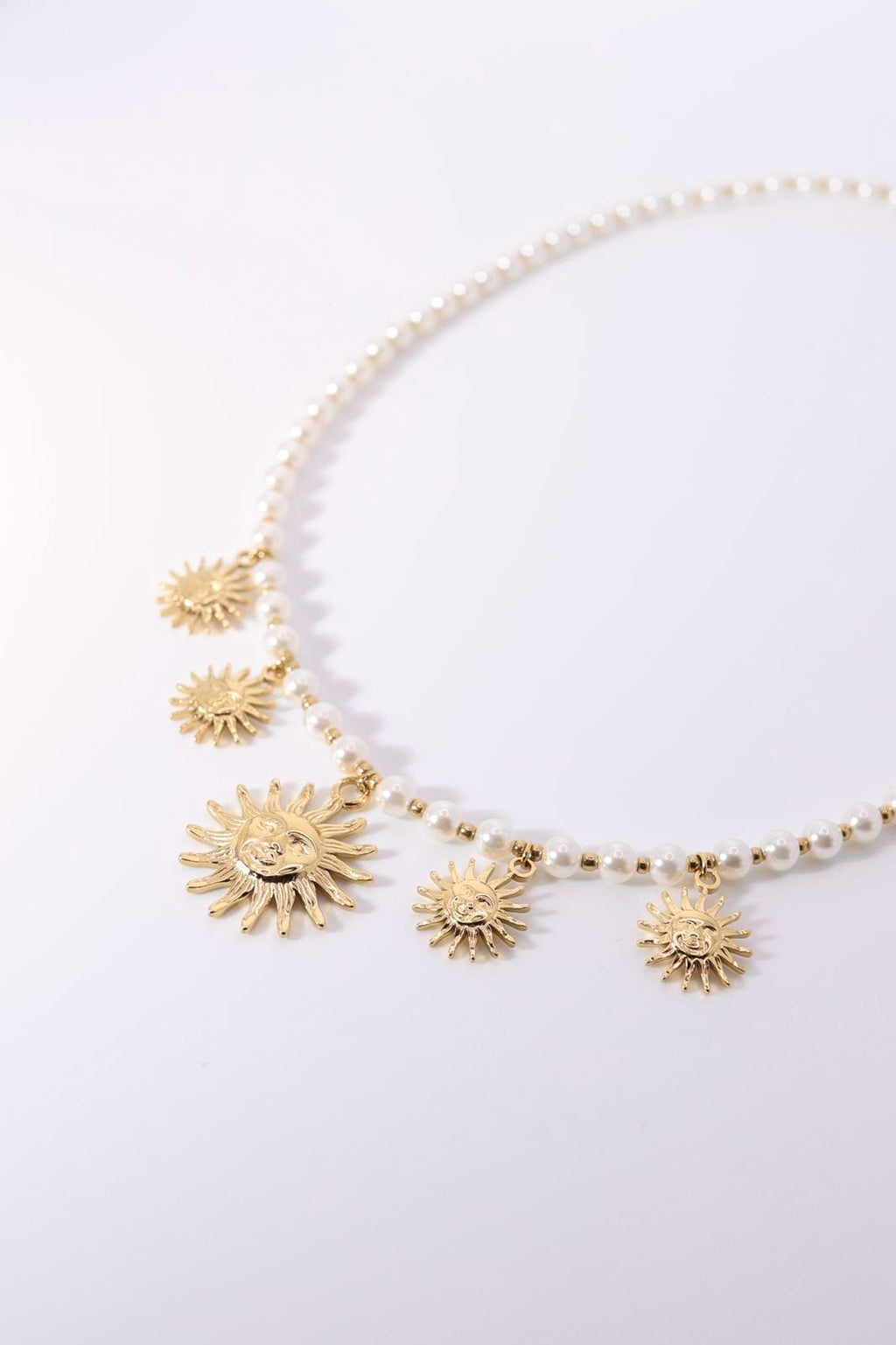 COLLIER SUNNY