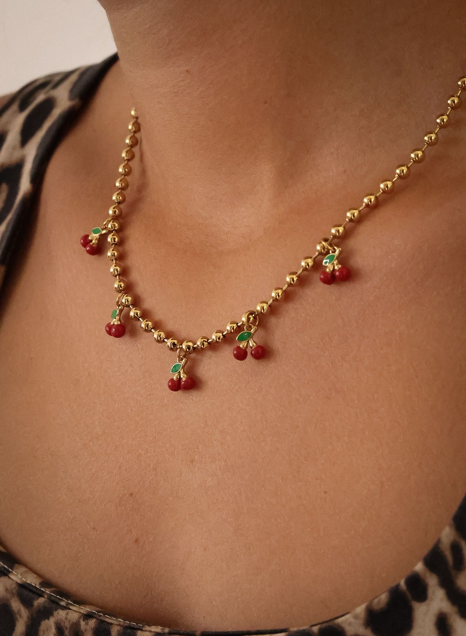 COLLIER CHERRY