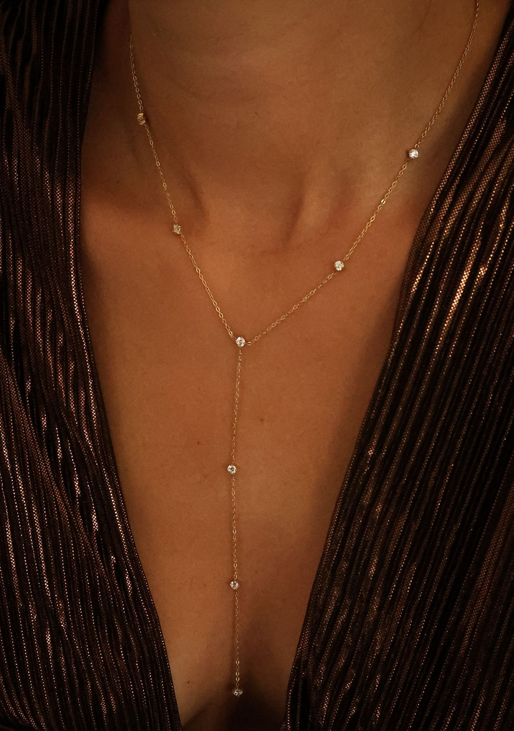 COLLIER GLOWY