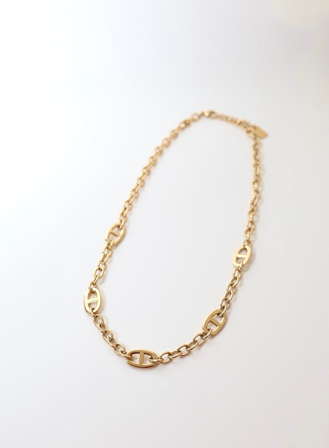 COLLIER KALY
