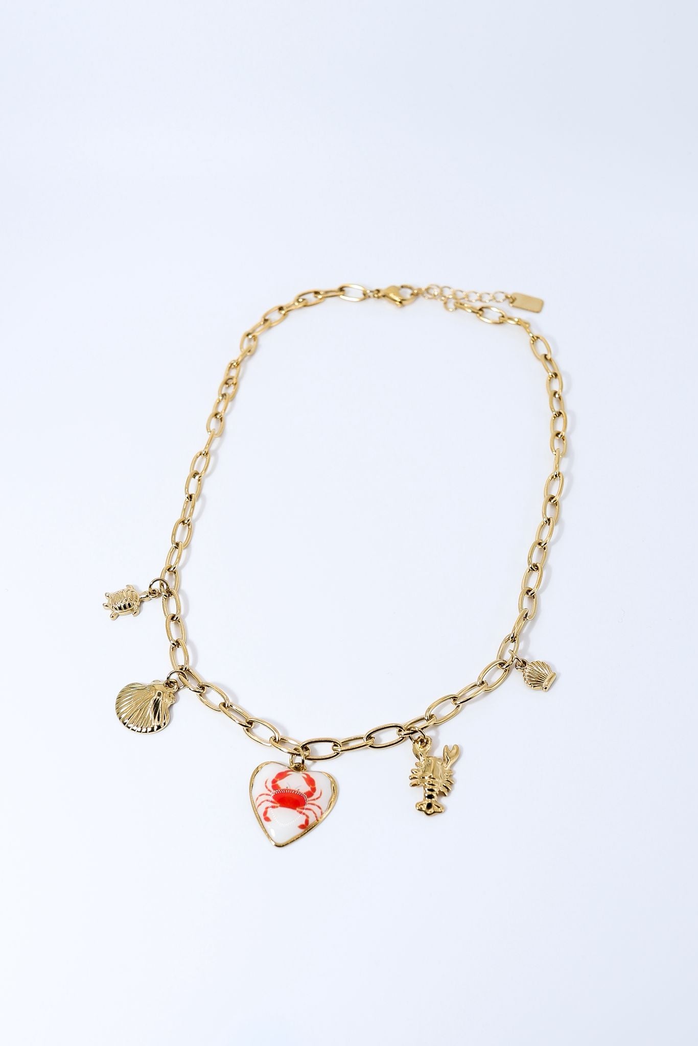 COLLIER AMELYA